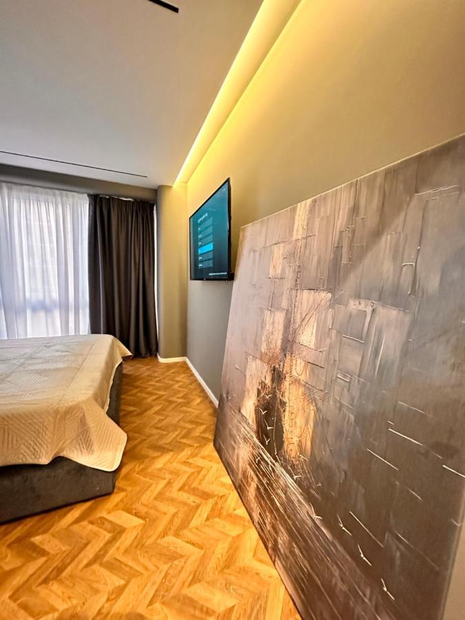 Agate Hotel Self Check In Tirana Buitenkant foto